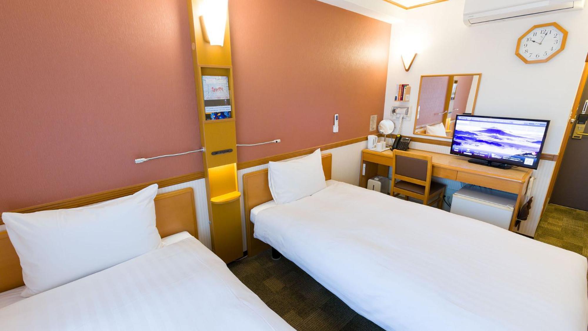 Toyoko Inn Kanazawa-Eki Higashi-Guchi Chambre photo